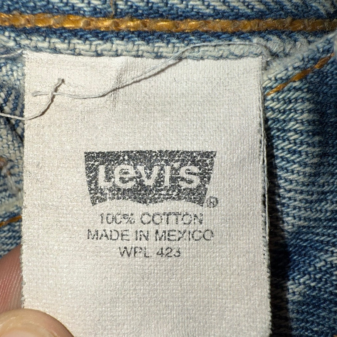 Vintage 1999 Levi 501 Distressed Light Wash Jeans 36x30