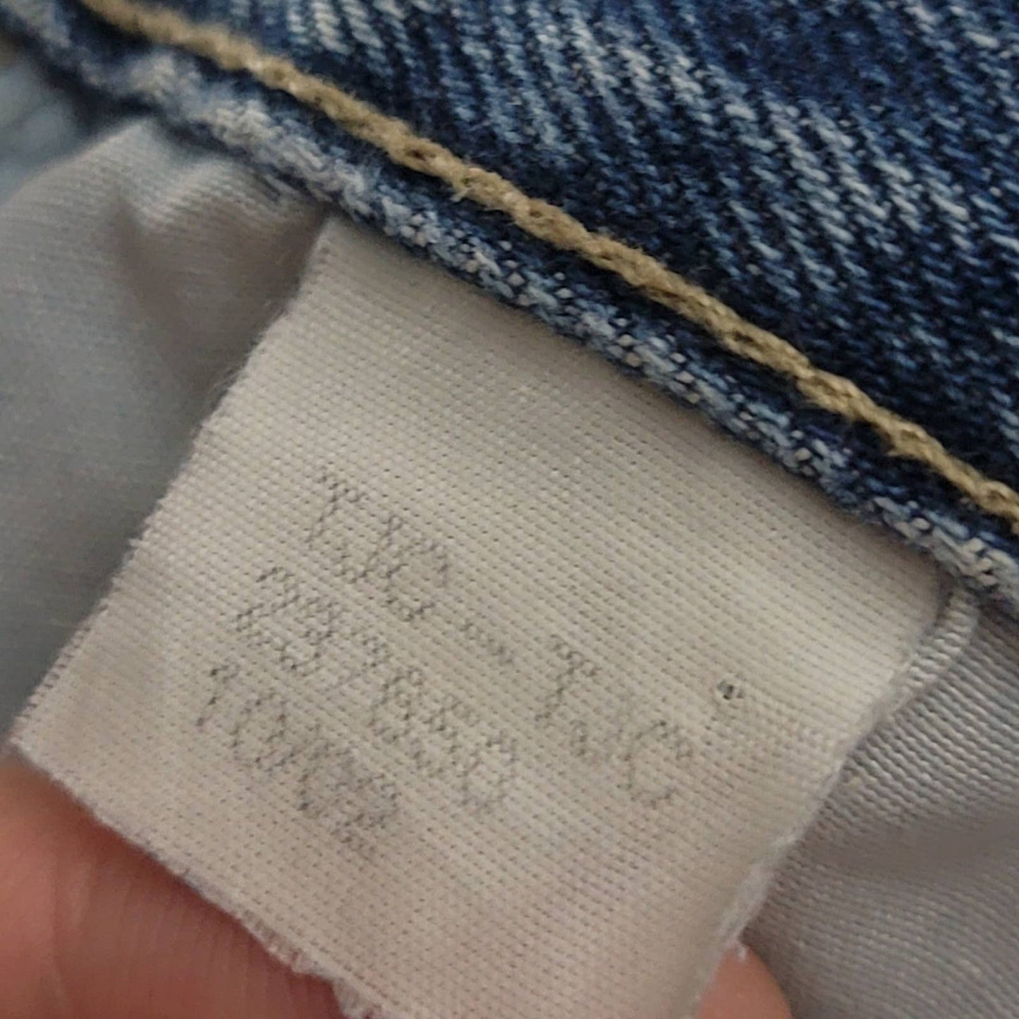 Vintage Y2K Tommy Hilfiger Stone Washed Mom Jeans - 30