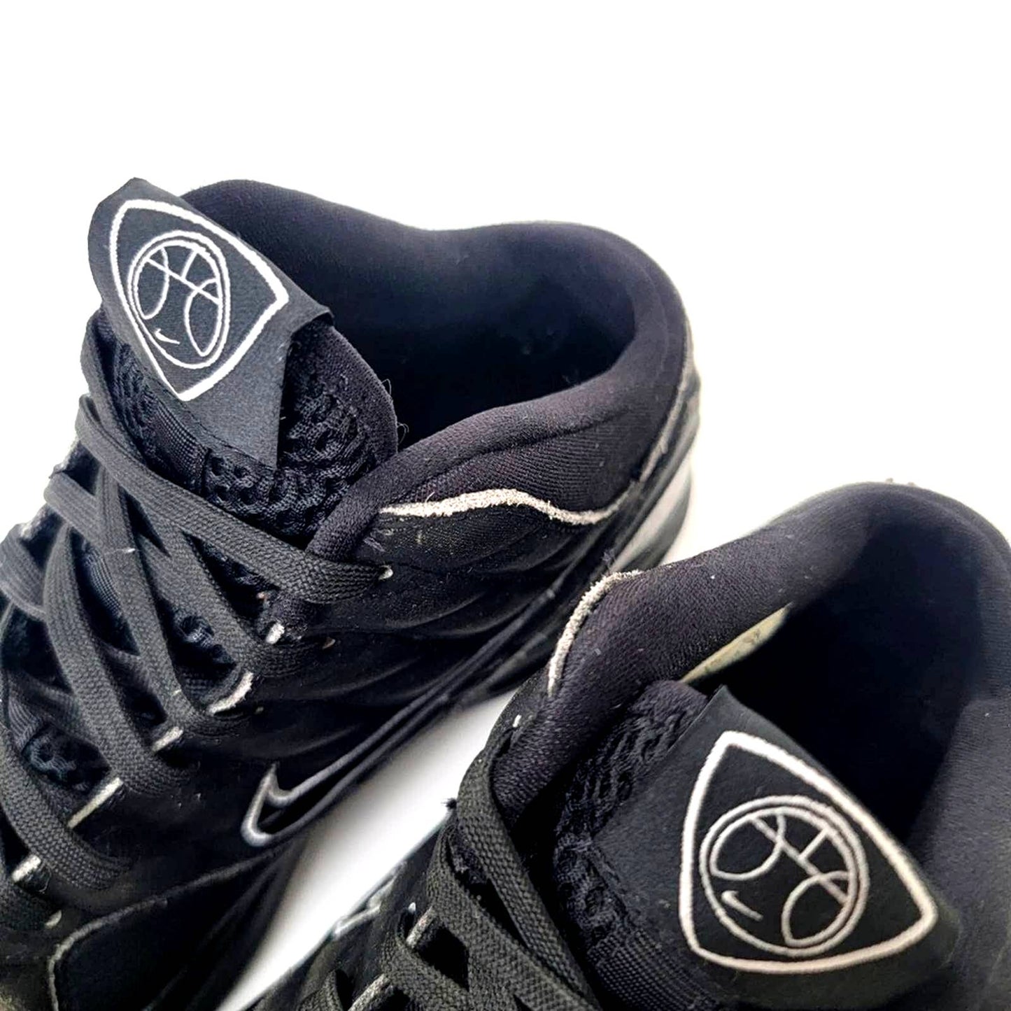 Nike Black & Blue Chip Basketball Shoes - 8.5/10