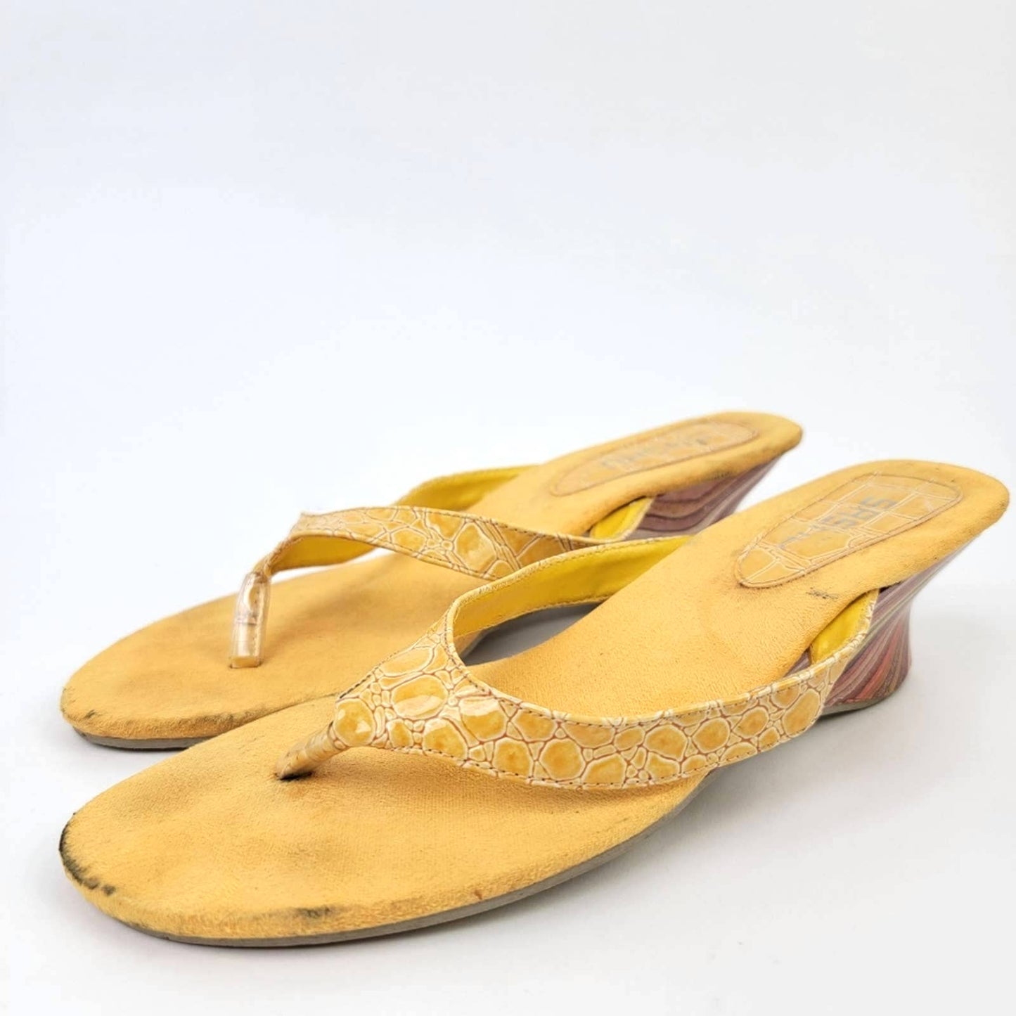 Vintage Y2k SASHU Yellow Croc Wedge Sandals - 8