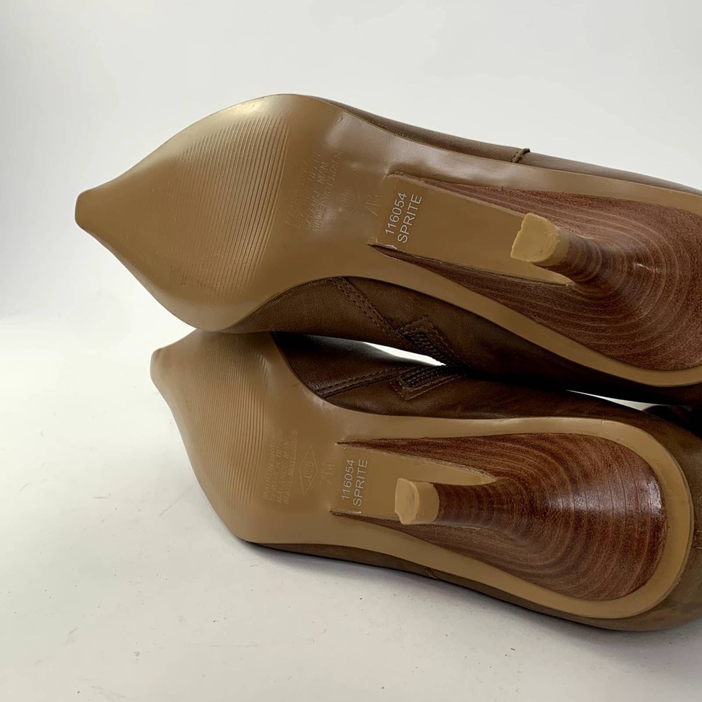 NWOT Diba Point Toe Mid Calf Heel Boots - 7