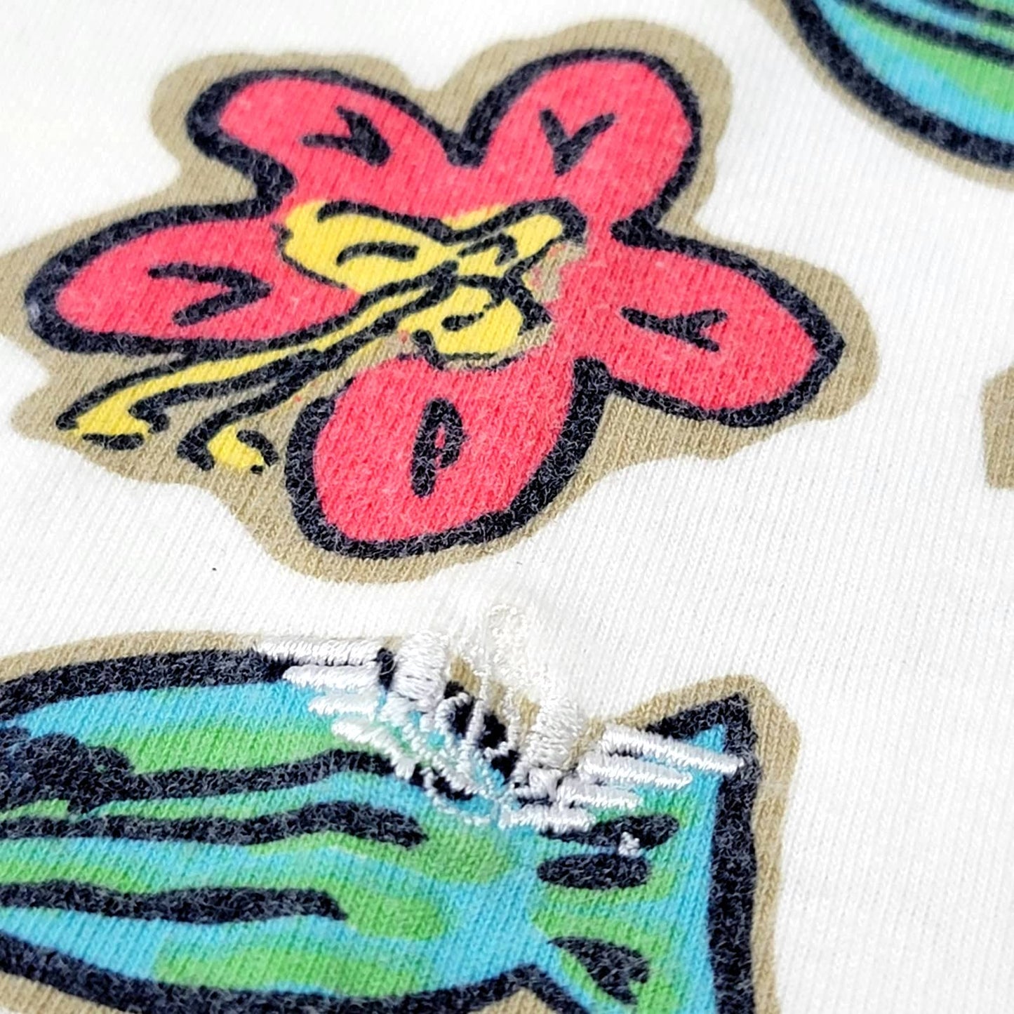 Retro Vintage 90s Abstract Hawaiian Titki Geometric Tee Shirt - S