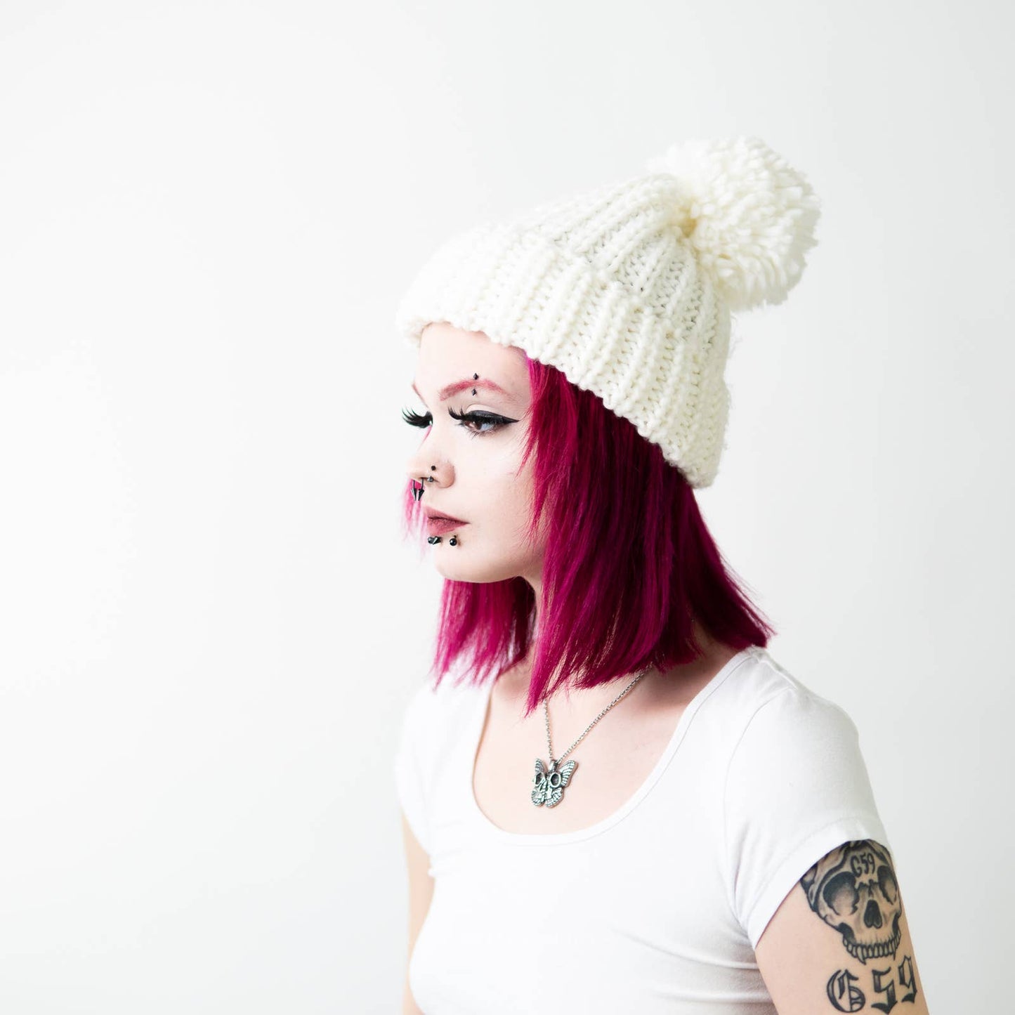 H&M White Crochet Knit Pom Hat / Beanie / Boggin / Slouch