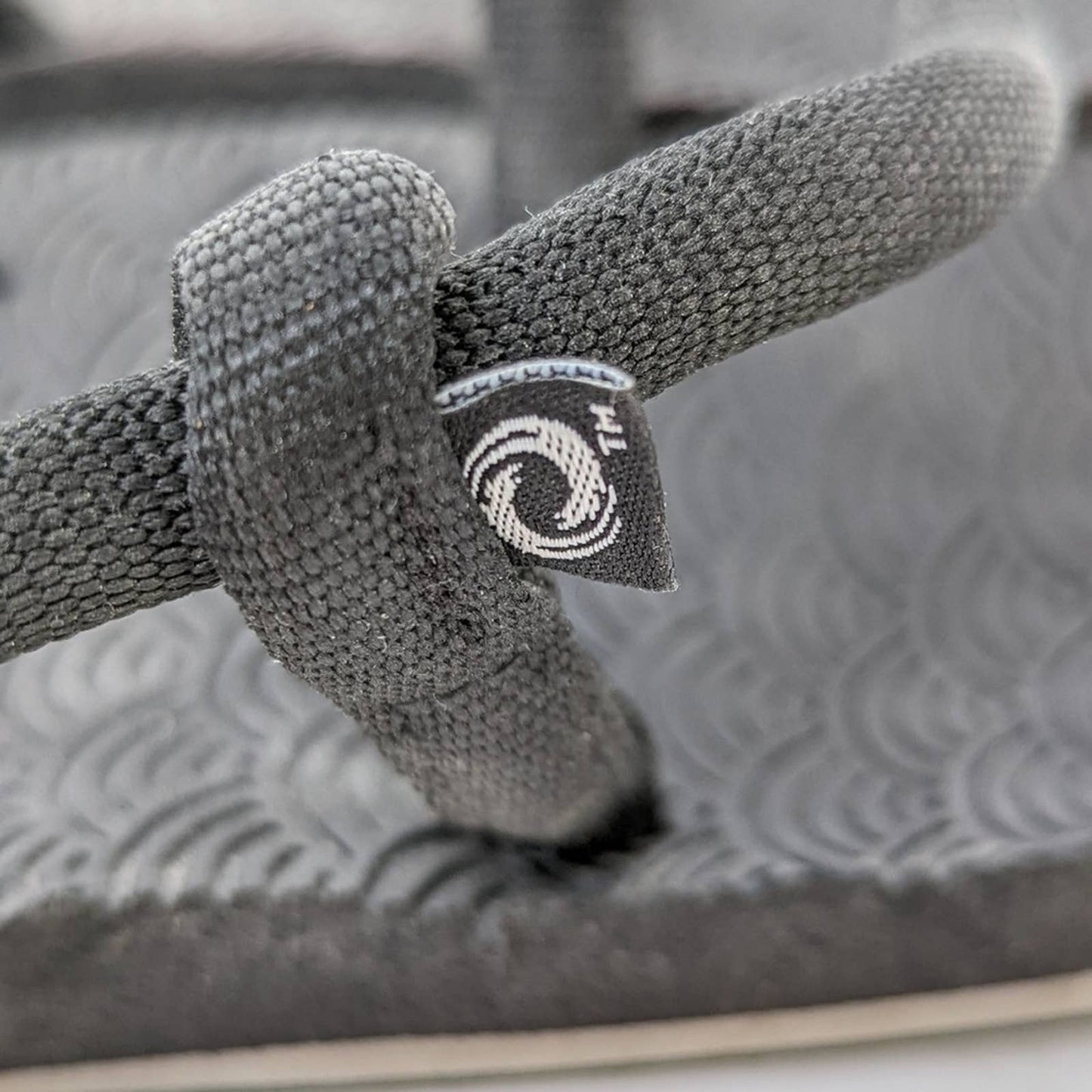 O'Rageous Antigua Thong Sandals - 8