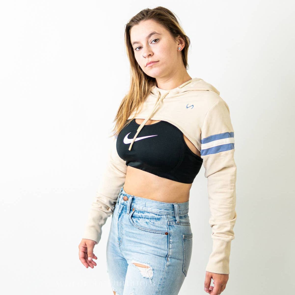 TLF High Cropped Hoodie Shrug - M