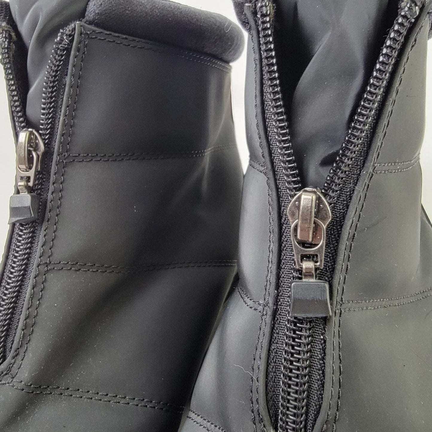 London Fog Chunky Black Zip Up Casey Mid Snow Boots - 11