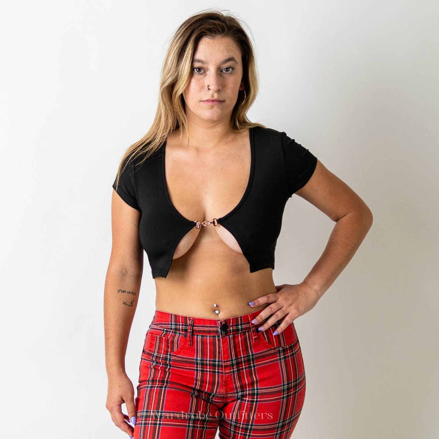 Black Open Front Low Cut Metal Clasp Crop Top