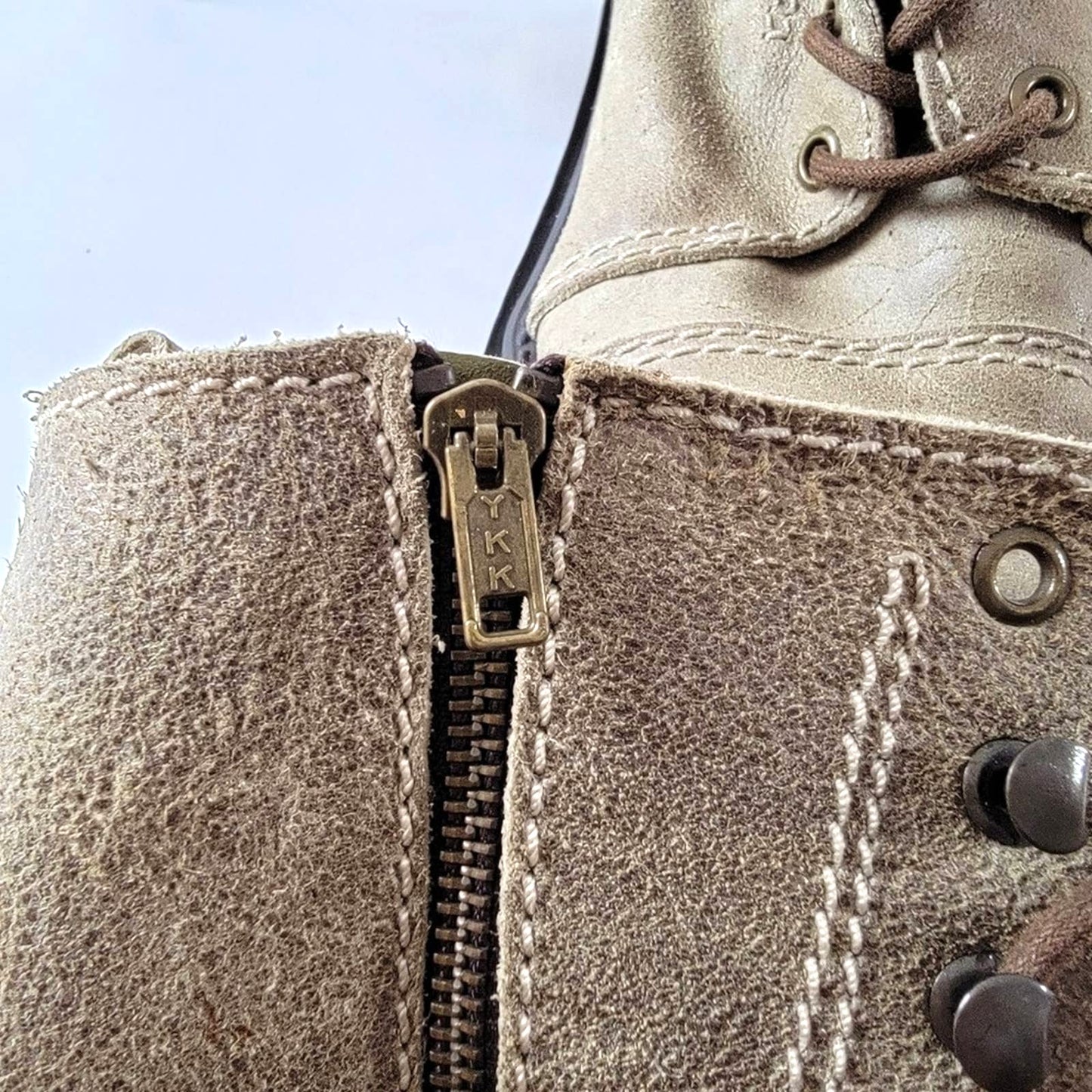 Vintage 90s Grunge Combat Chunky Platform Boots - 7