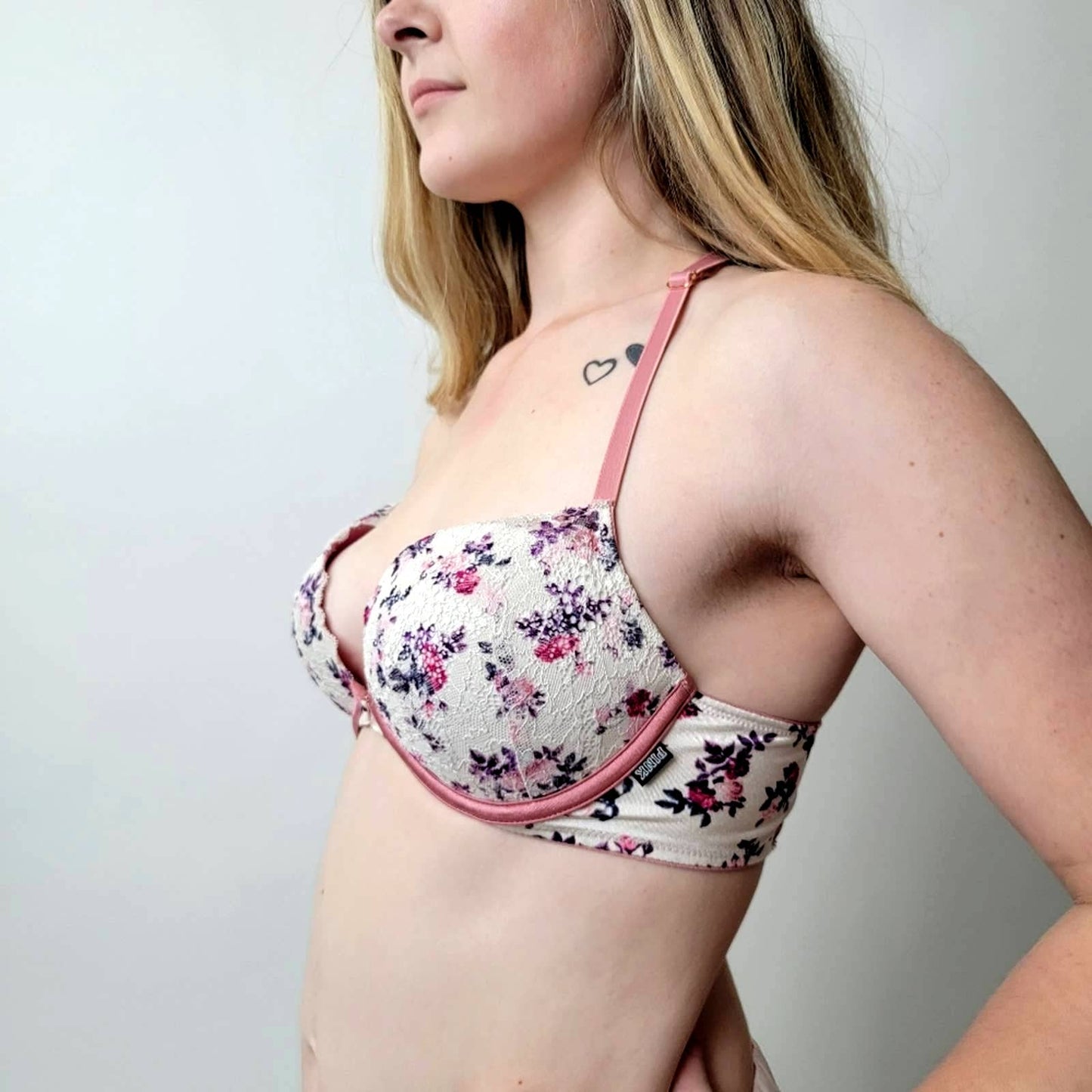 Victoria's Secret Lace Floral Push Up Bra - 34C
