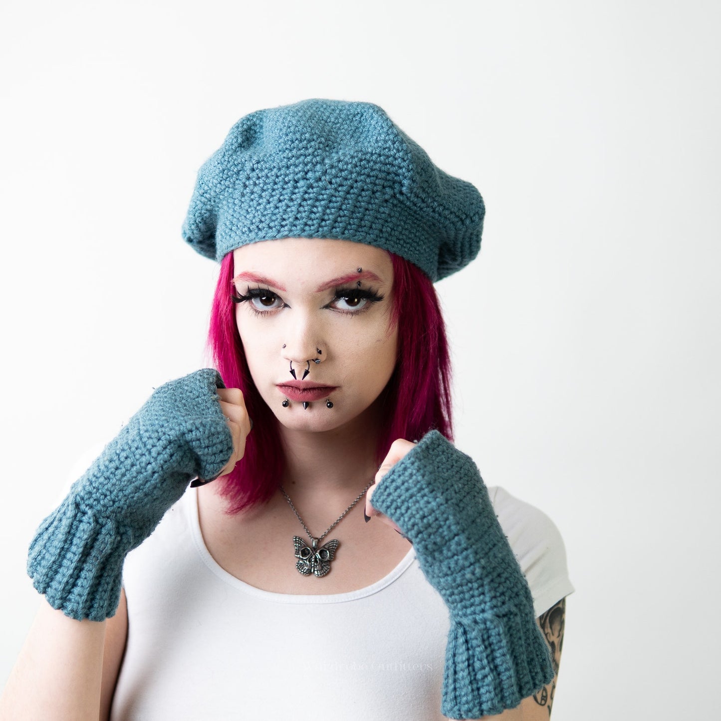 Handmade Crochet Knit Sky Blue Beanie Newsboy Cap & Fingerless Glove Set
