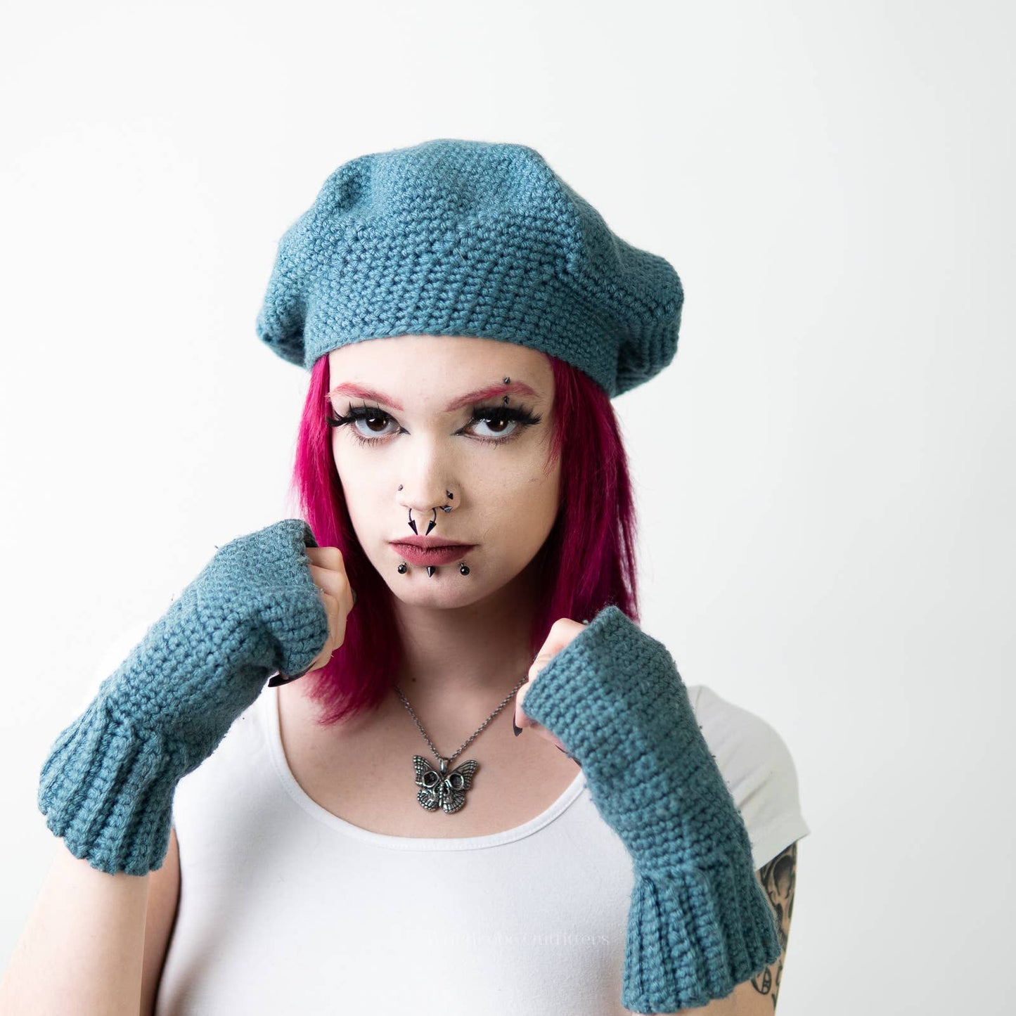 Handmade Crochet Knit Sky Blue Beanie Newsboy Cap & Fingerless Glove Set
