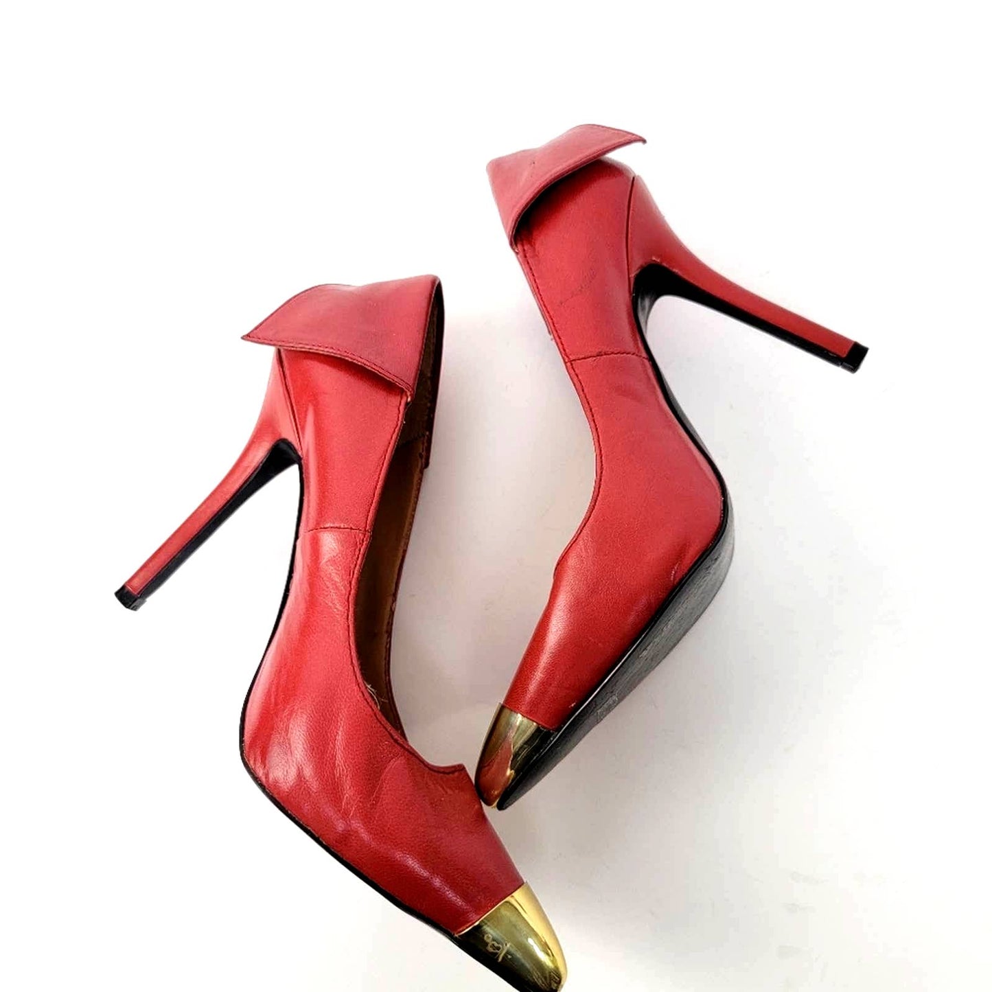 Fergie Podium Red Stiletto Pump Heels with Gold Cap Toe - 8