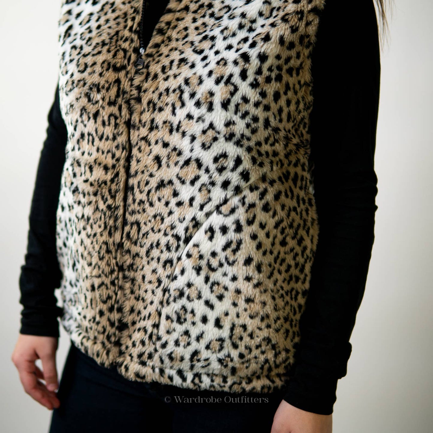 Vintage 1990s Leopard Animal Print Cobblestone Canyon Cheetah Faux Fur Vest - S