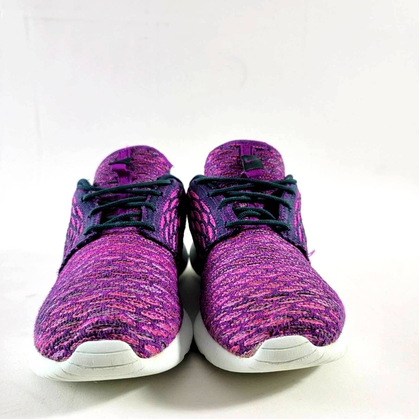 Nike Rosherun Flyknit Sneakers - 7