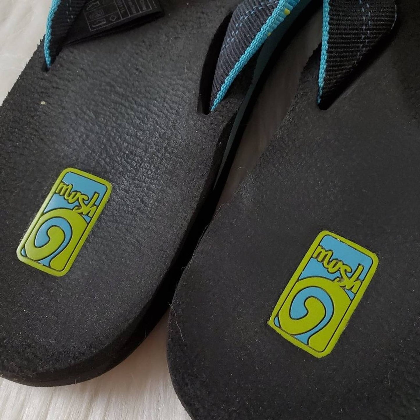 Teva Mush II Flip Flop Sandals - 10