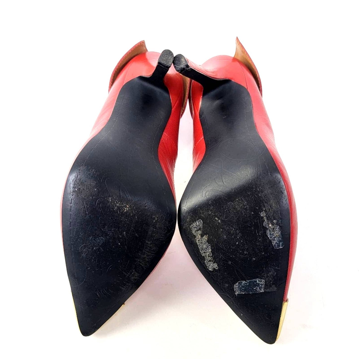 Fergie Podium Red Stiletto Pump Heels with Gold Cap Toe - 8