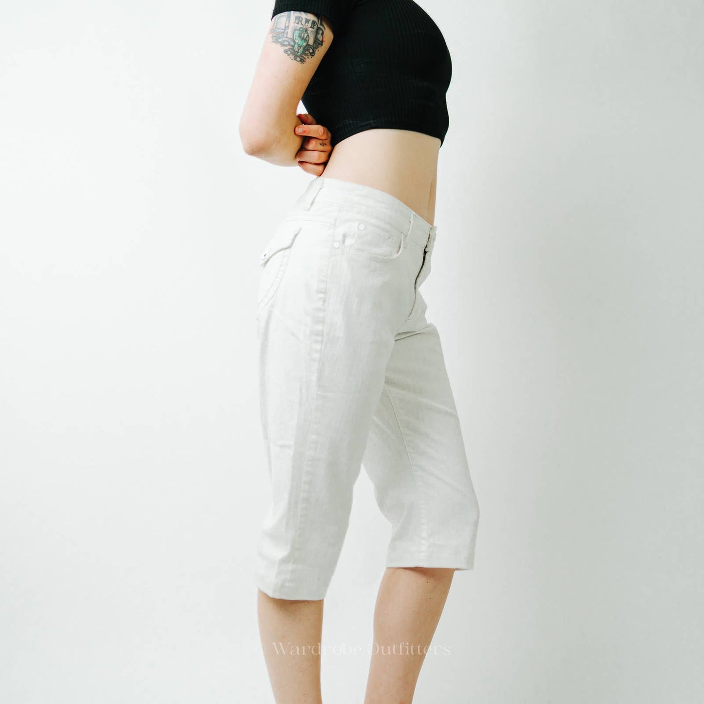 Nine West Bleecker White Capri Cargo Denim Short Pants