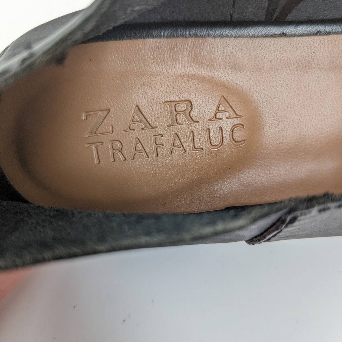 Zara Trafaluc Black Slip On Flats