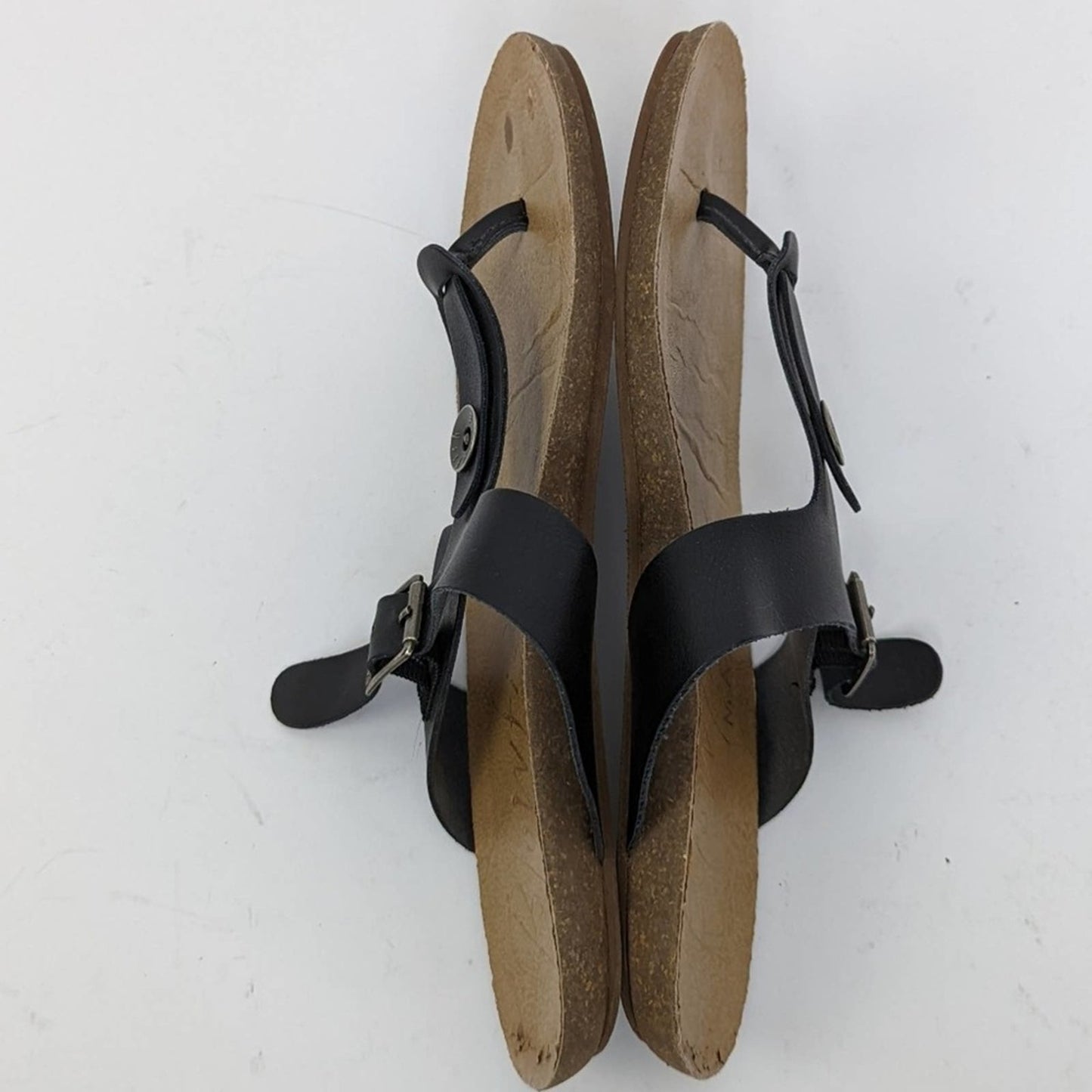 Blowfish Black Wide T-Strap Thong Sandals - 8