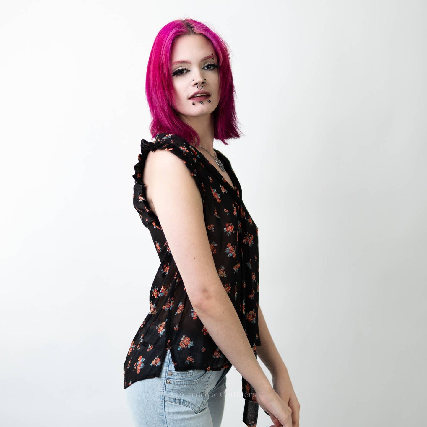 F21 Sheer Floral Sleeveless Tank Top Blouse - M