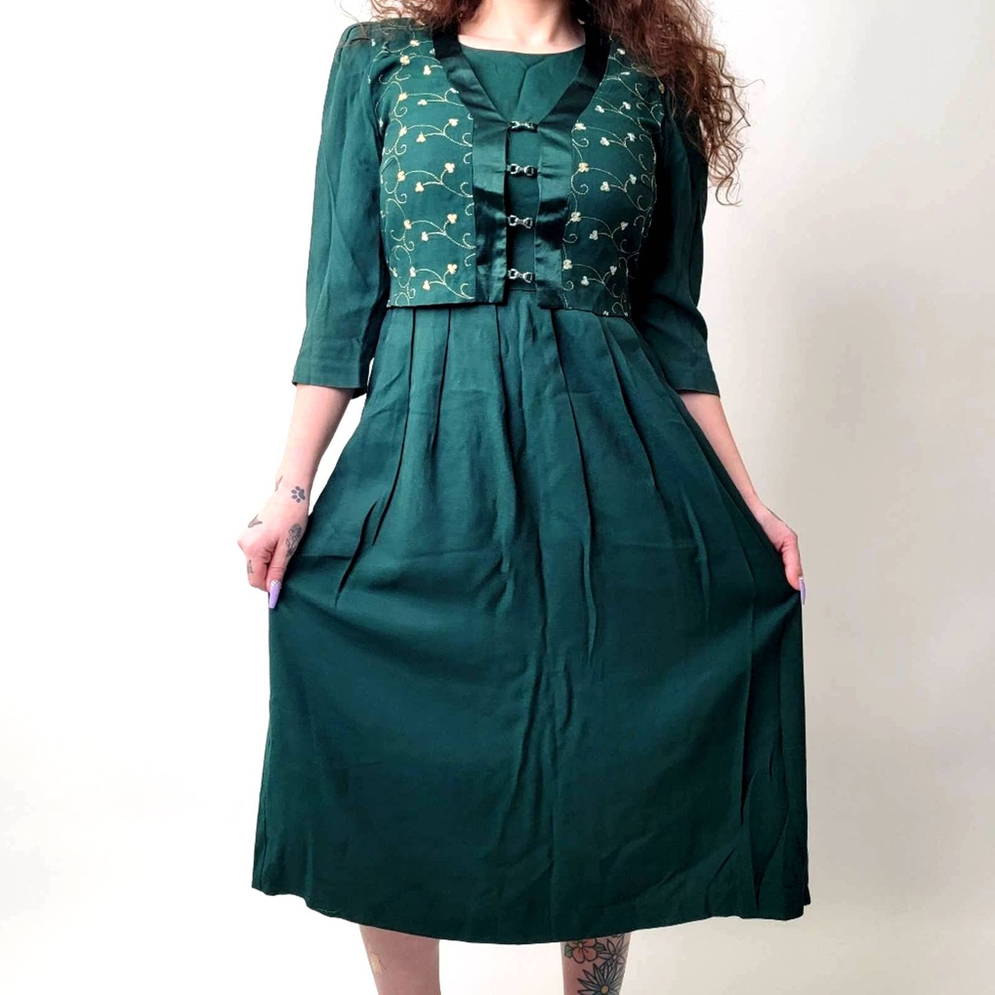 Vintage German Cottagecore Embroidered Emerald Plaid Dress