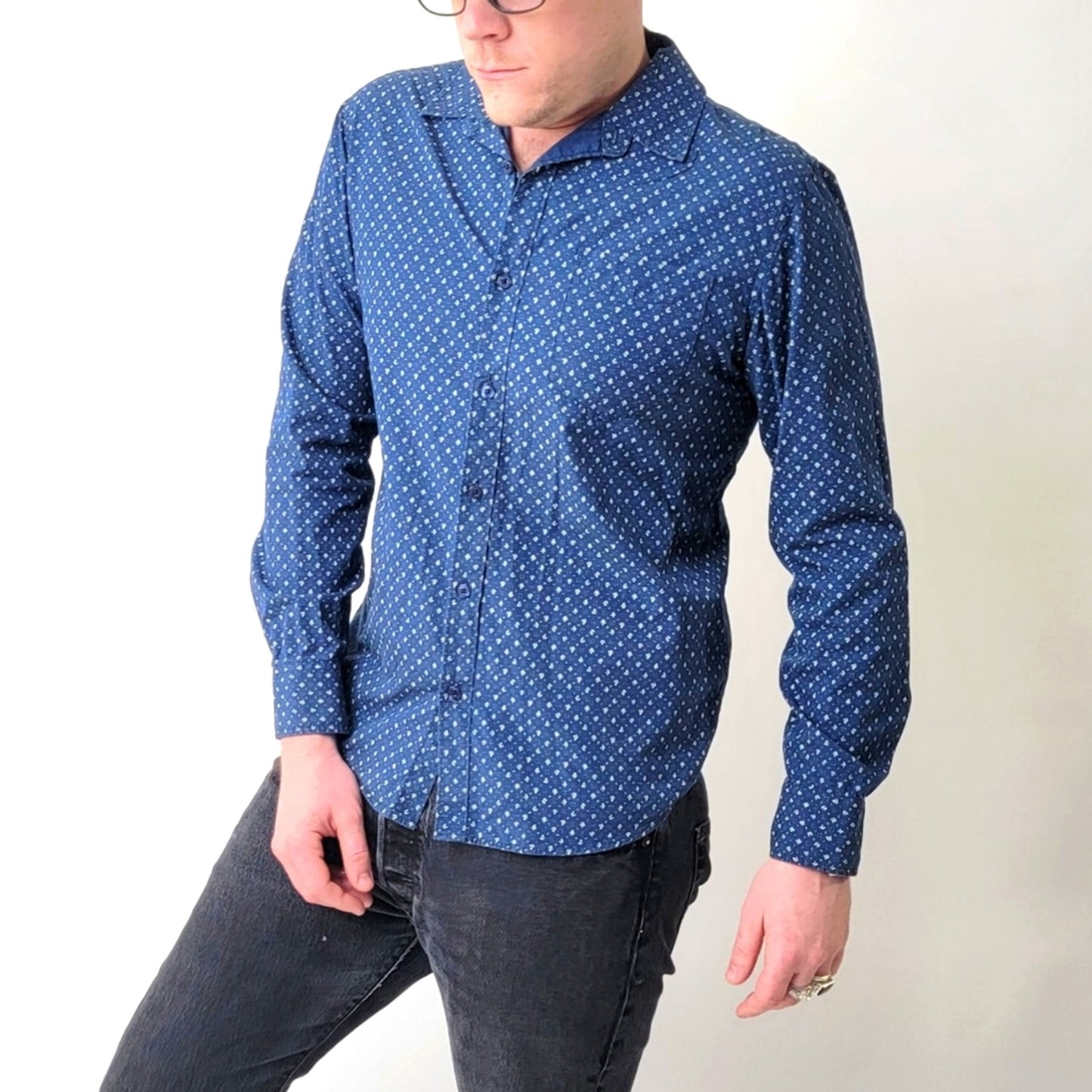 American Rag Paisley Print Slim Fitted Cut Button Down Shirt - M
