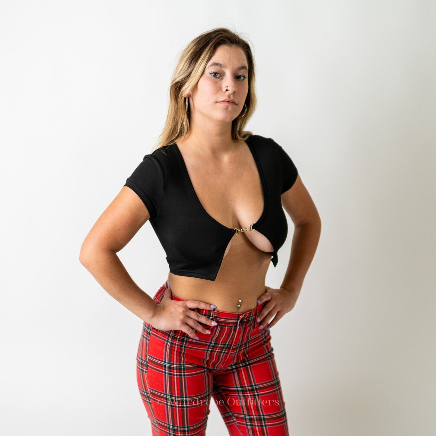 Black Open Front Low Cut Metal Clasp Crop Top