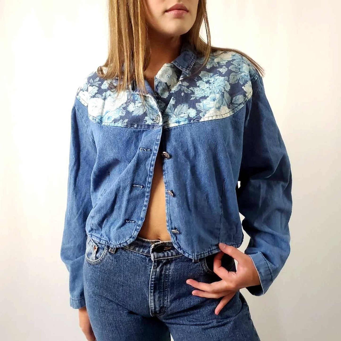 Vintage 90s Floral Western Cropped Denim Shacket Shirt