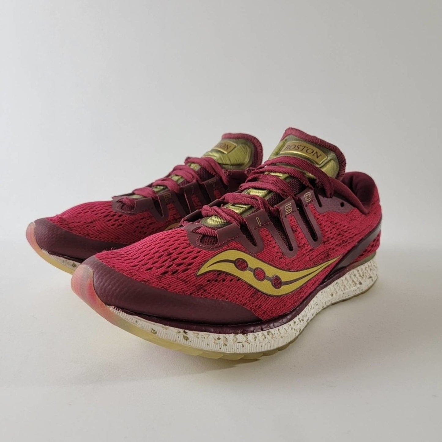 Rare Saucony Limited Edition Boston Freedom ISO - 9.5