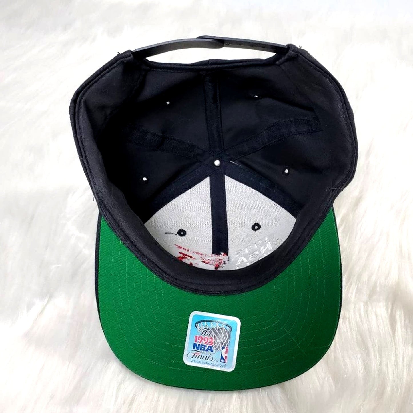 Chicago Bulls 1993 3-Peat 1993 finals hat! Rare