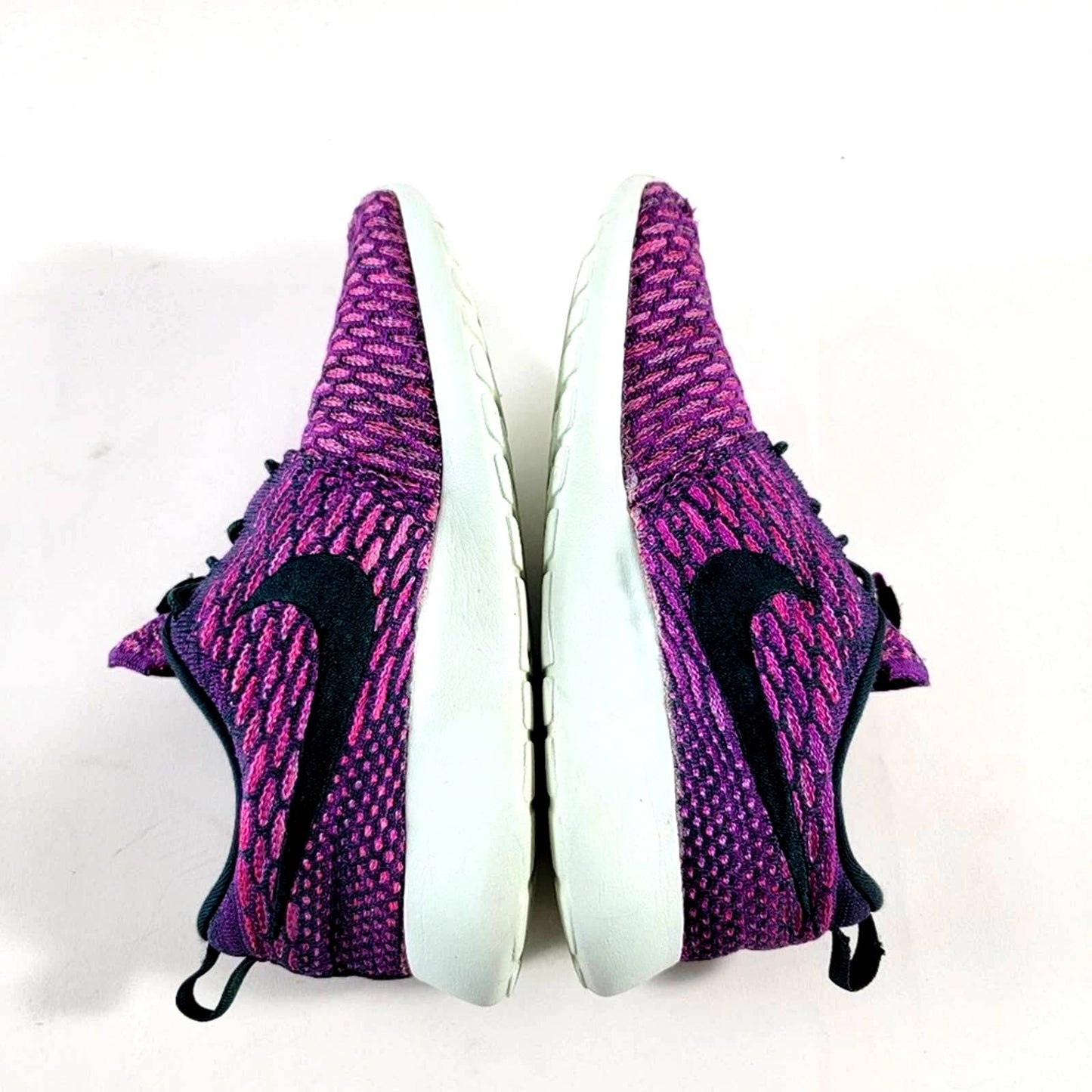 Nike Rosherun Flyknit Sneakers - 7