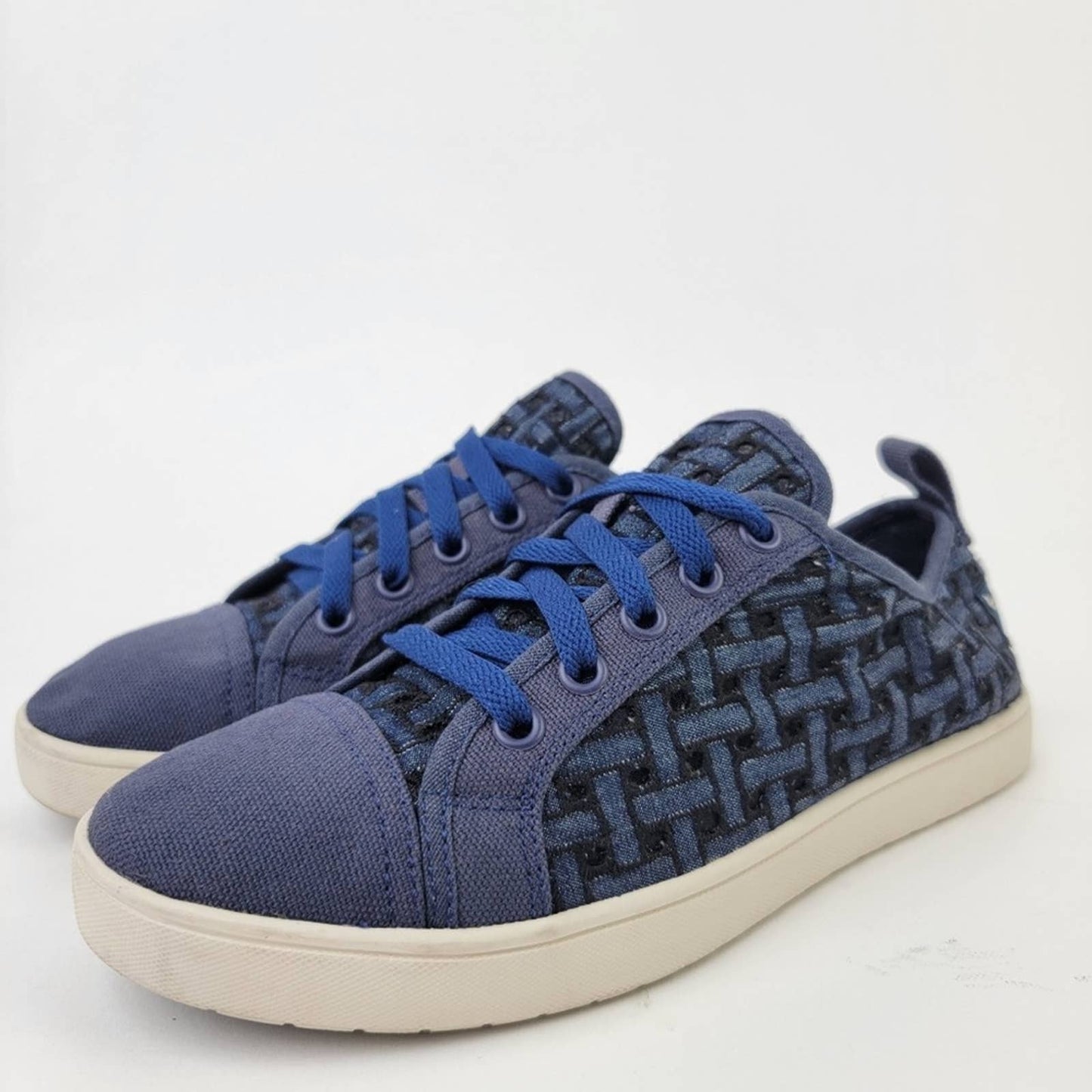 Koolaburra by Ugg Kellen Low Lace Denim Sneaker - 7