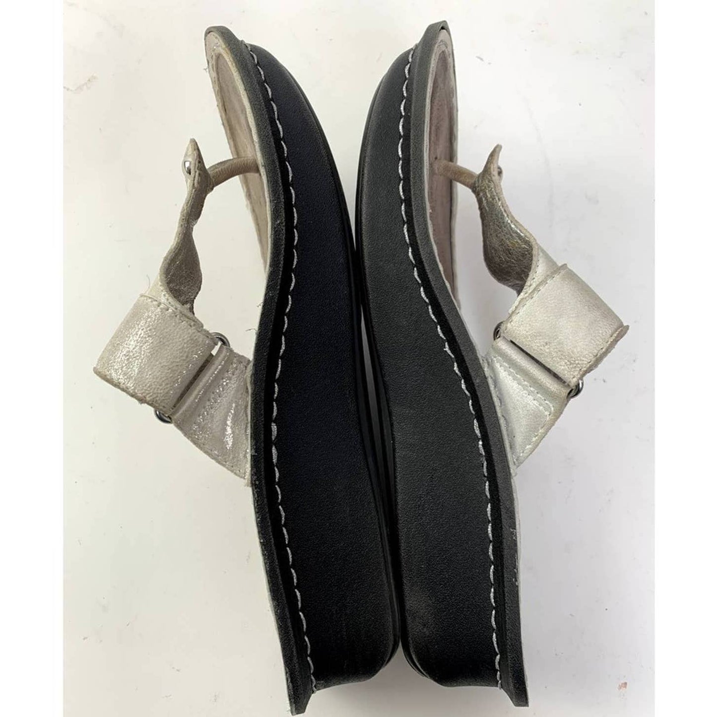 Alegria Carina Leather Thong Platform Sandals - 8