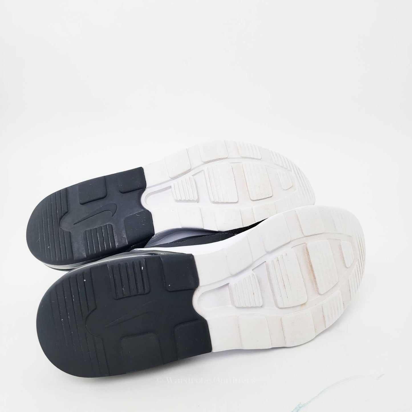 Nike Air Max Motion 2 'Black White' Sneakers - 8