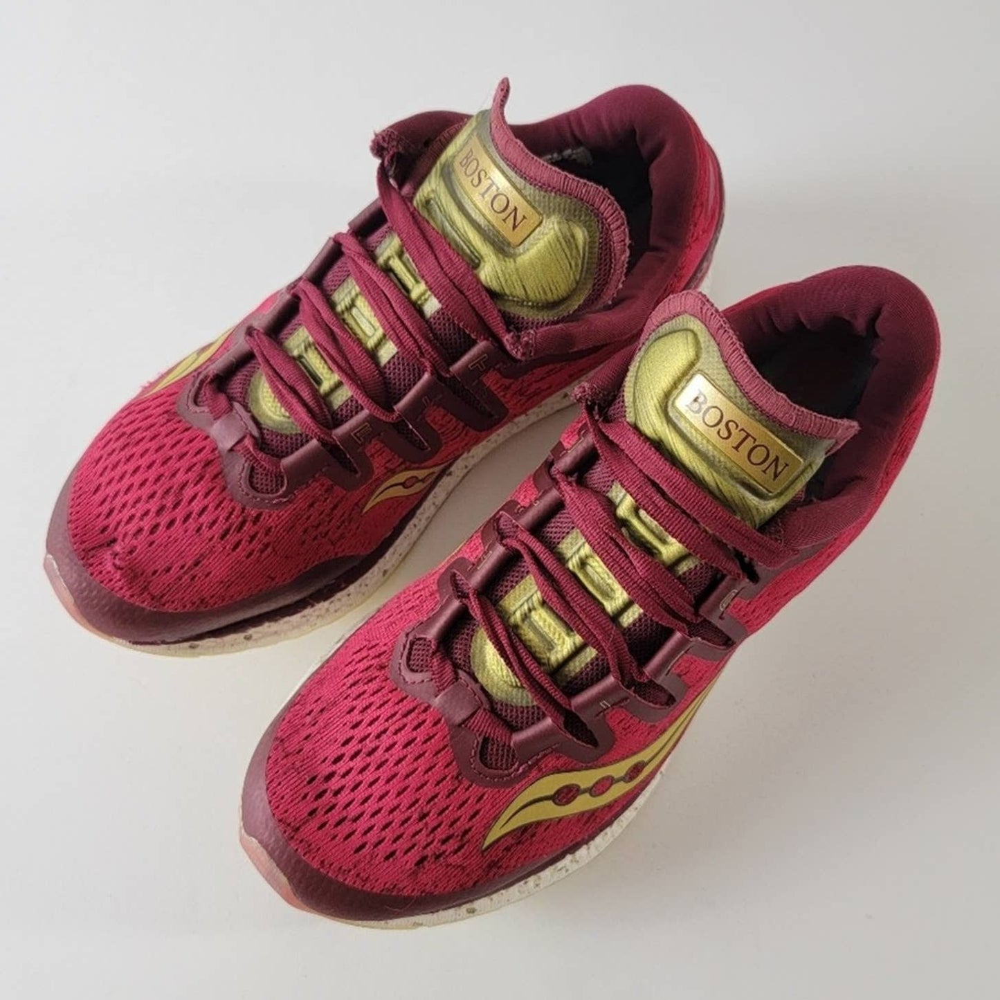 Rare Saucony Limited Edition Boston Freedom ISO - 9.5