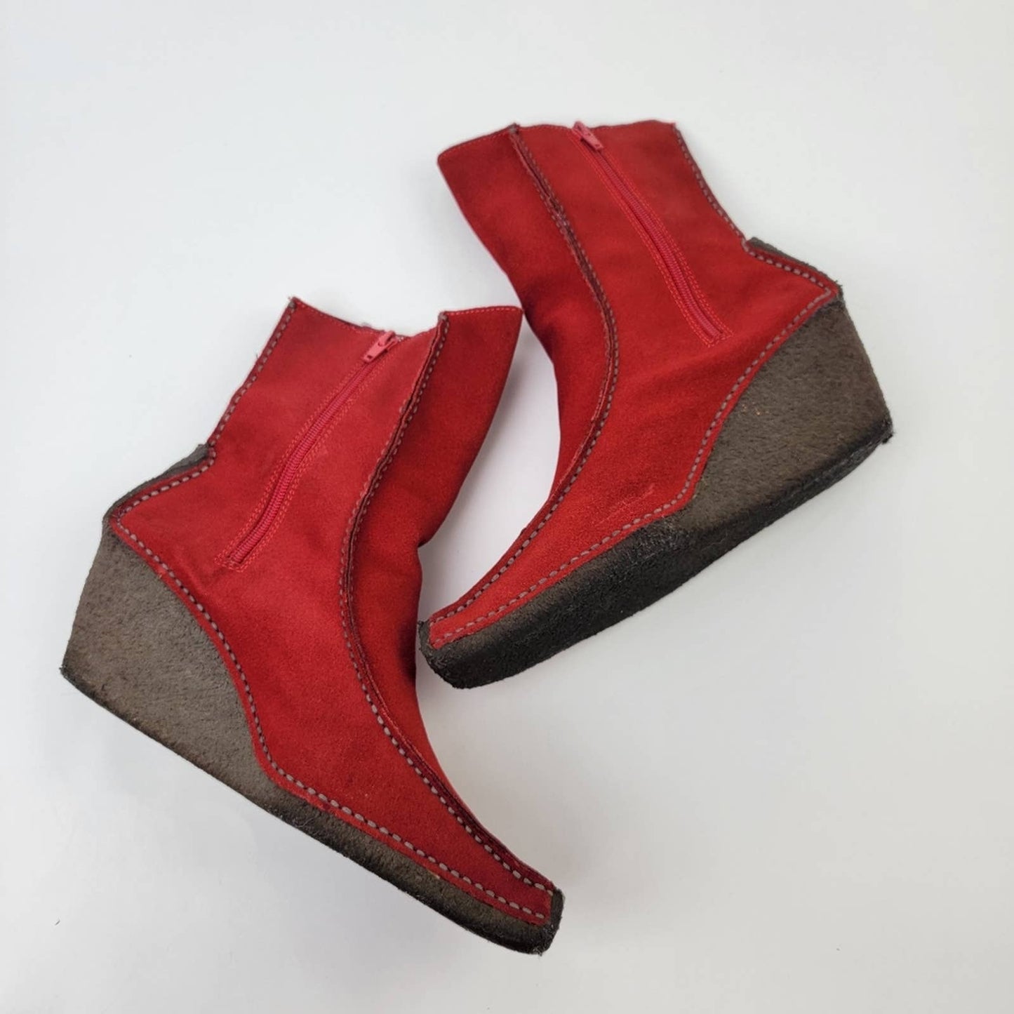 BRONX Red Suede Leather Slip On Snipped Toe Chelsea Wedge Boots - 9