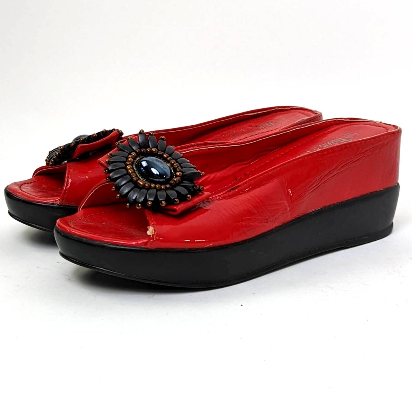Helen's Heart Red Medallion Hidden Platform Wedge Slides - 9