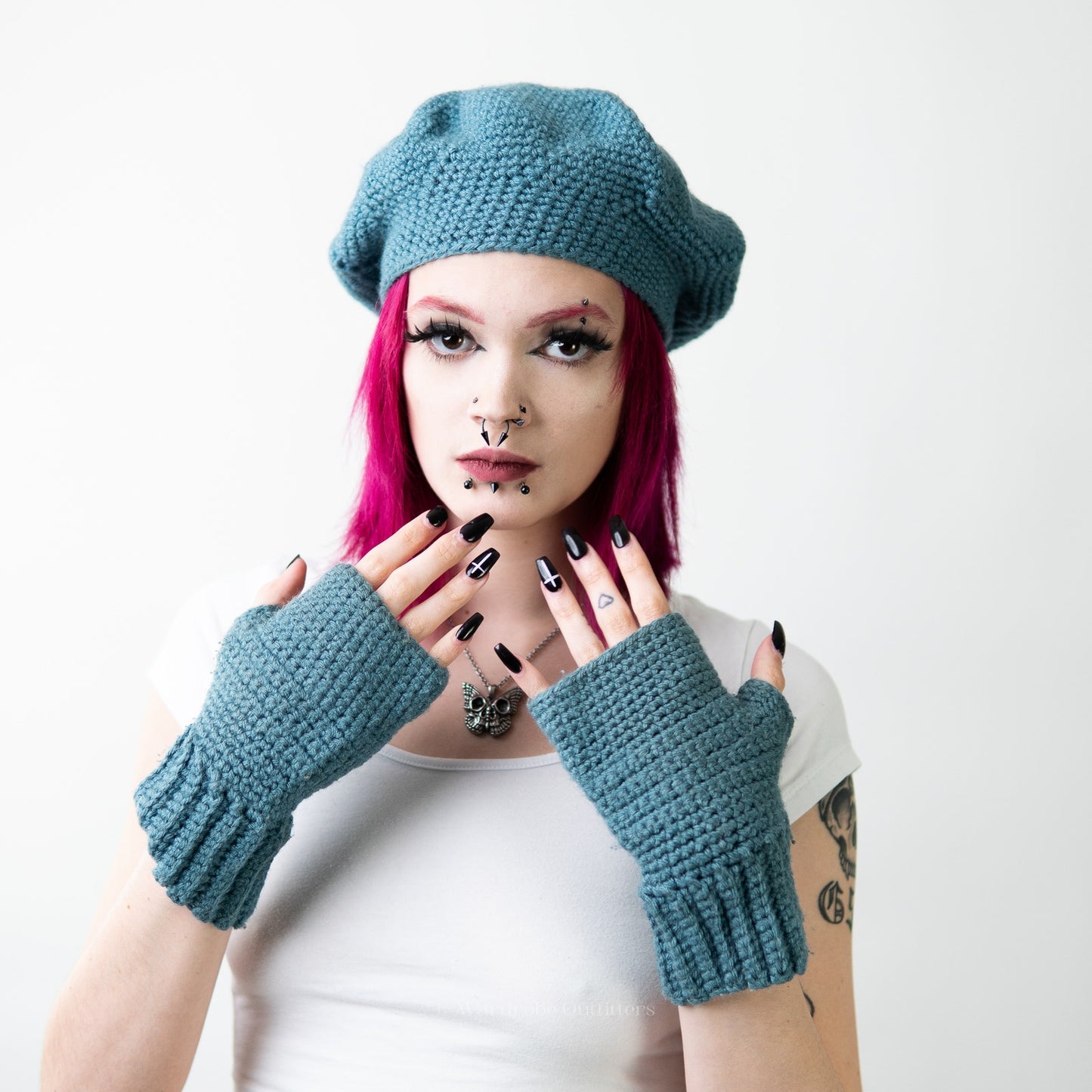 Handmade Crochet Knit Sky Blue Beanie Newsboy Cap & Fingerless Glove Set