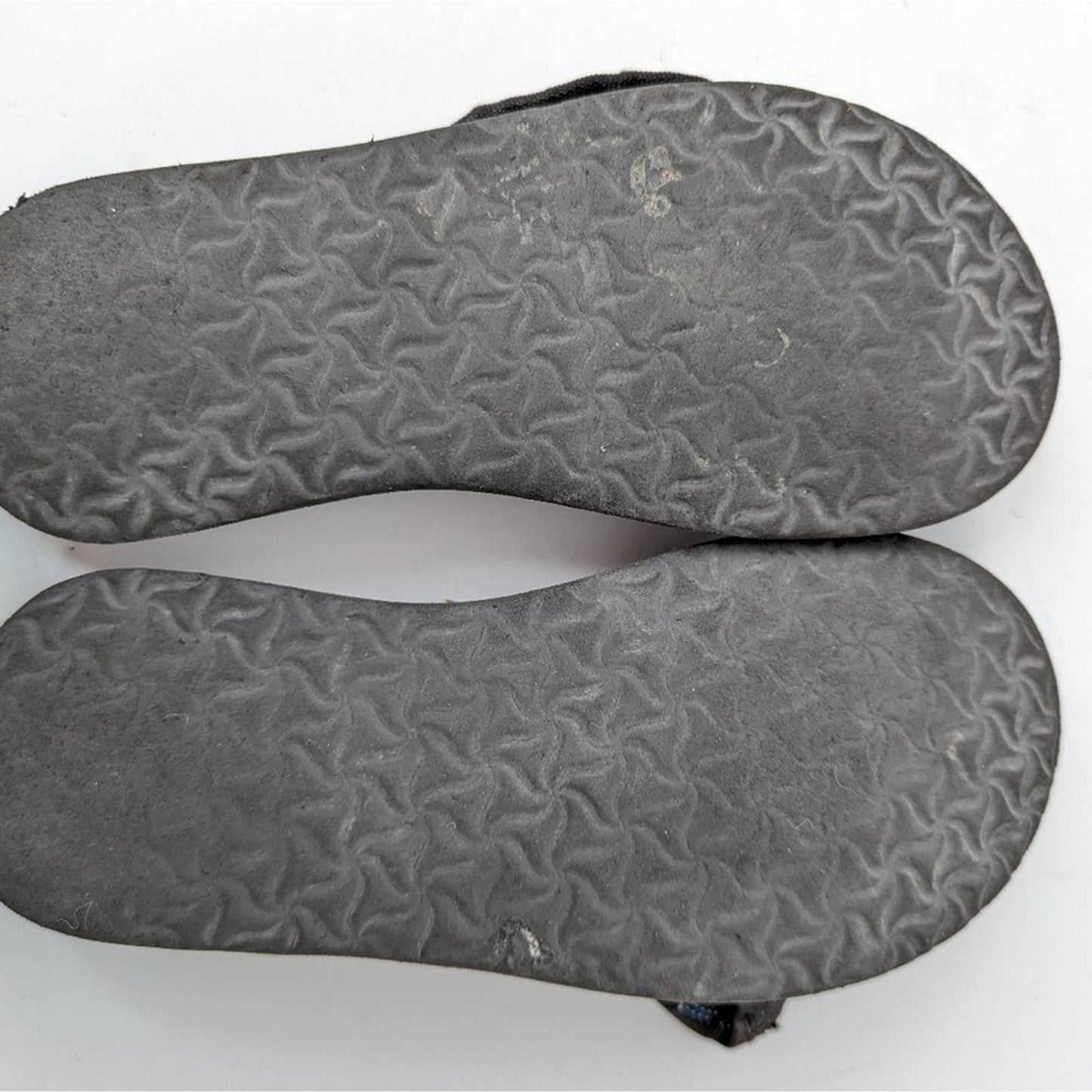 Teva Olowahu Mush FlipFlops Sandals - 6