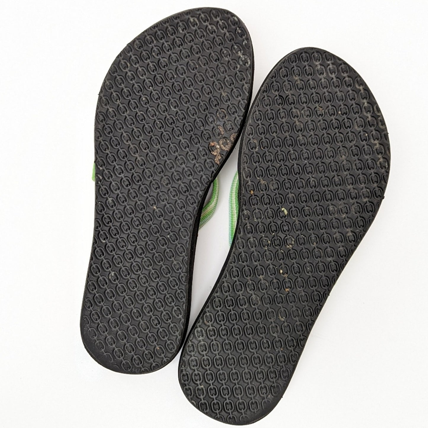 L.L. Bean Neon Green Flip Flop Sandals - 6