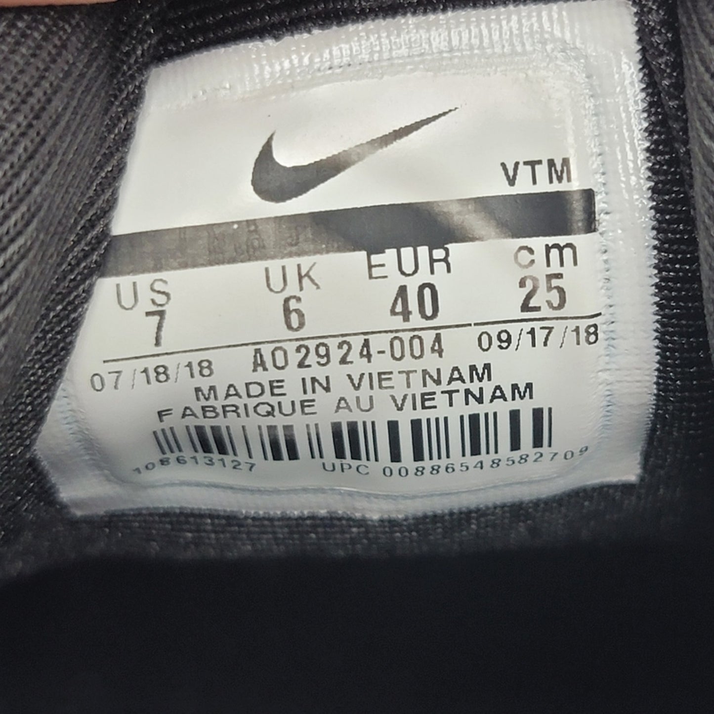 Nike Air Max 720 Total Eclipse - 7/8.5