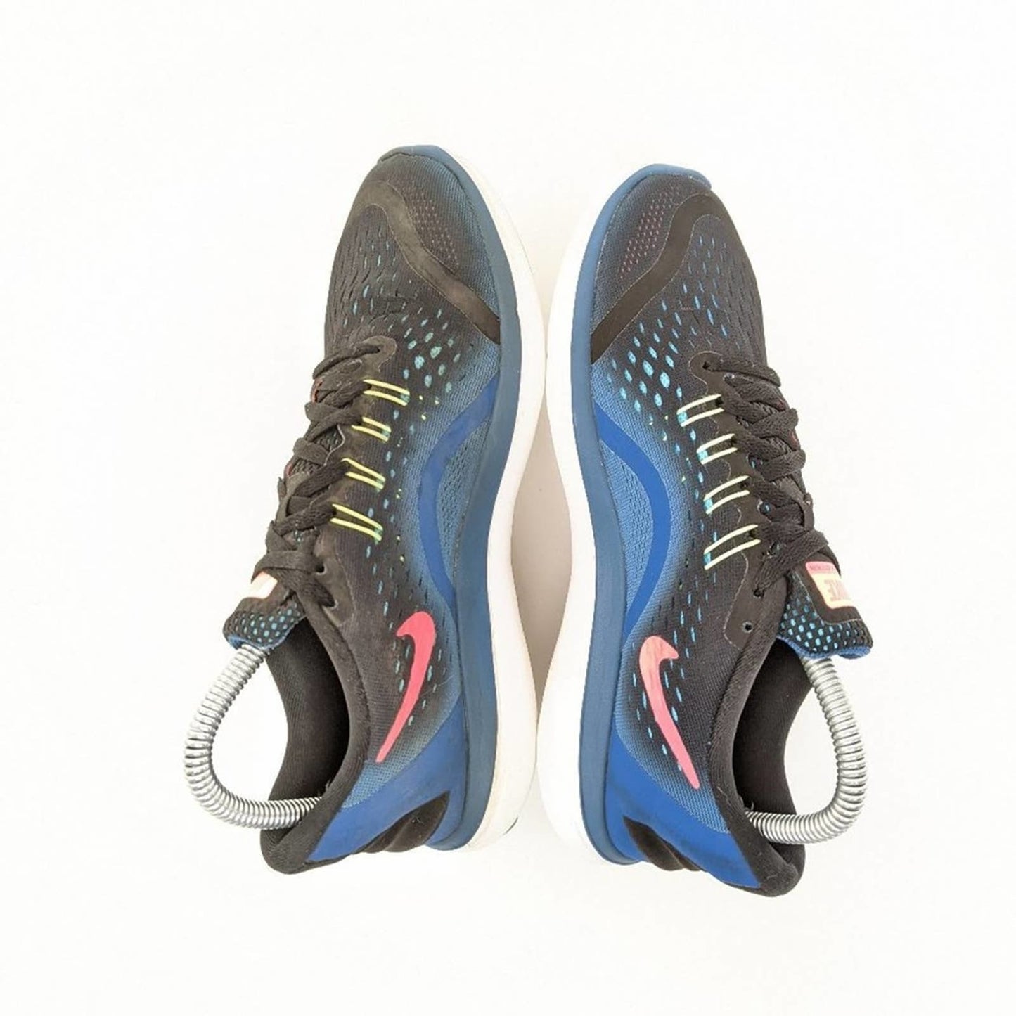 Nike Flex 2017 RN Athletic Sneakers - 8.5