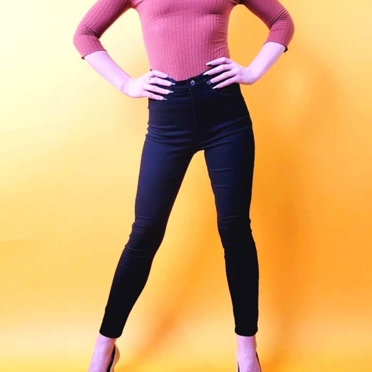 H&M Black High-Waisted Skinny Jeans - 6