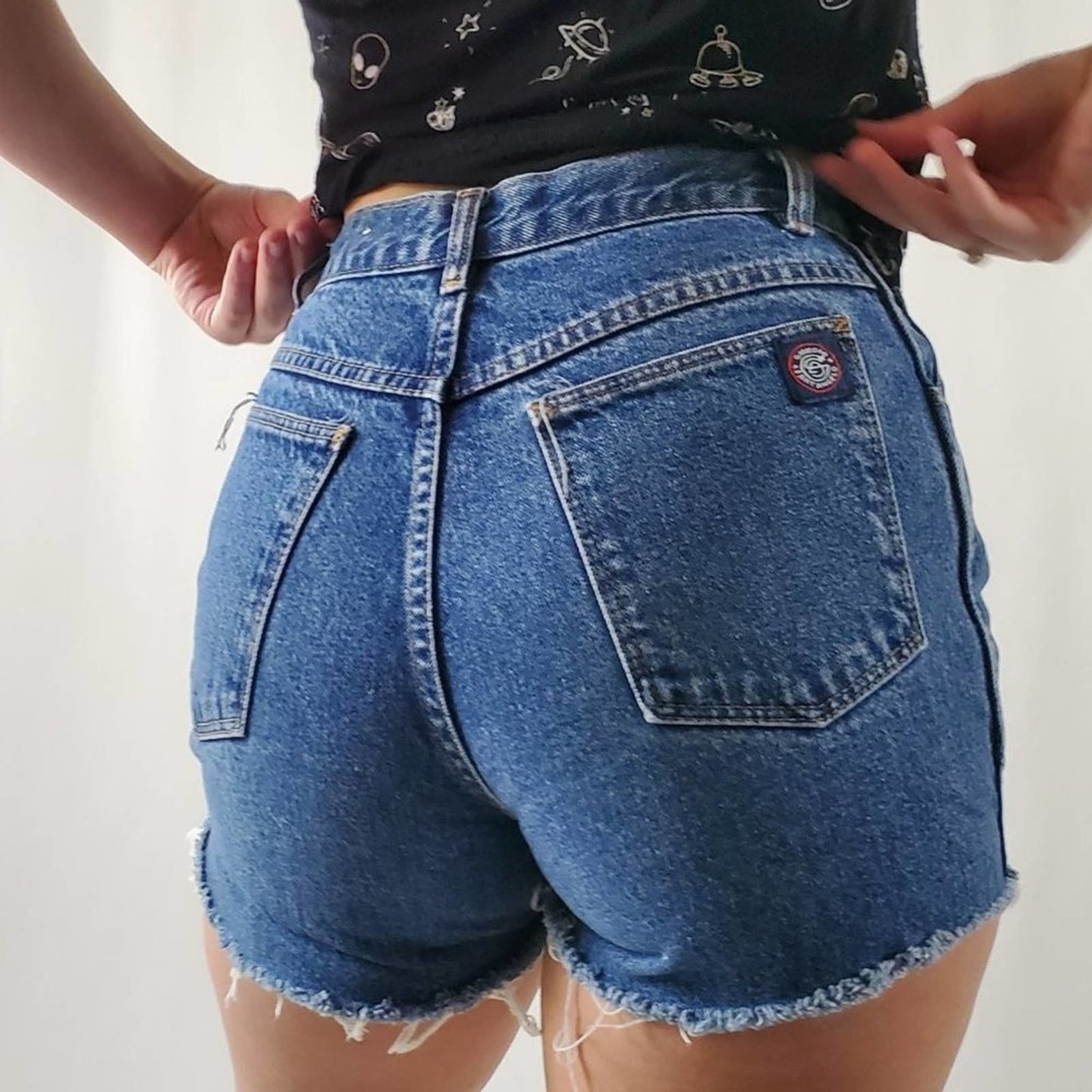 Vintage 90s Giorgio Sant'Angelo Cutoff Denim Mom Jean Shorts - 8