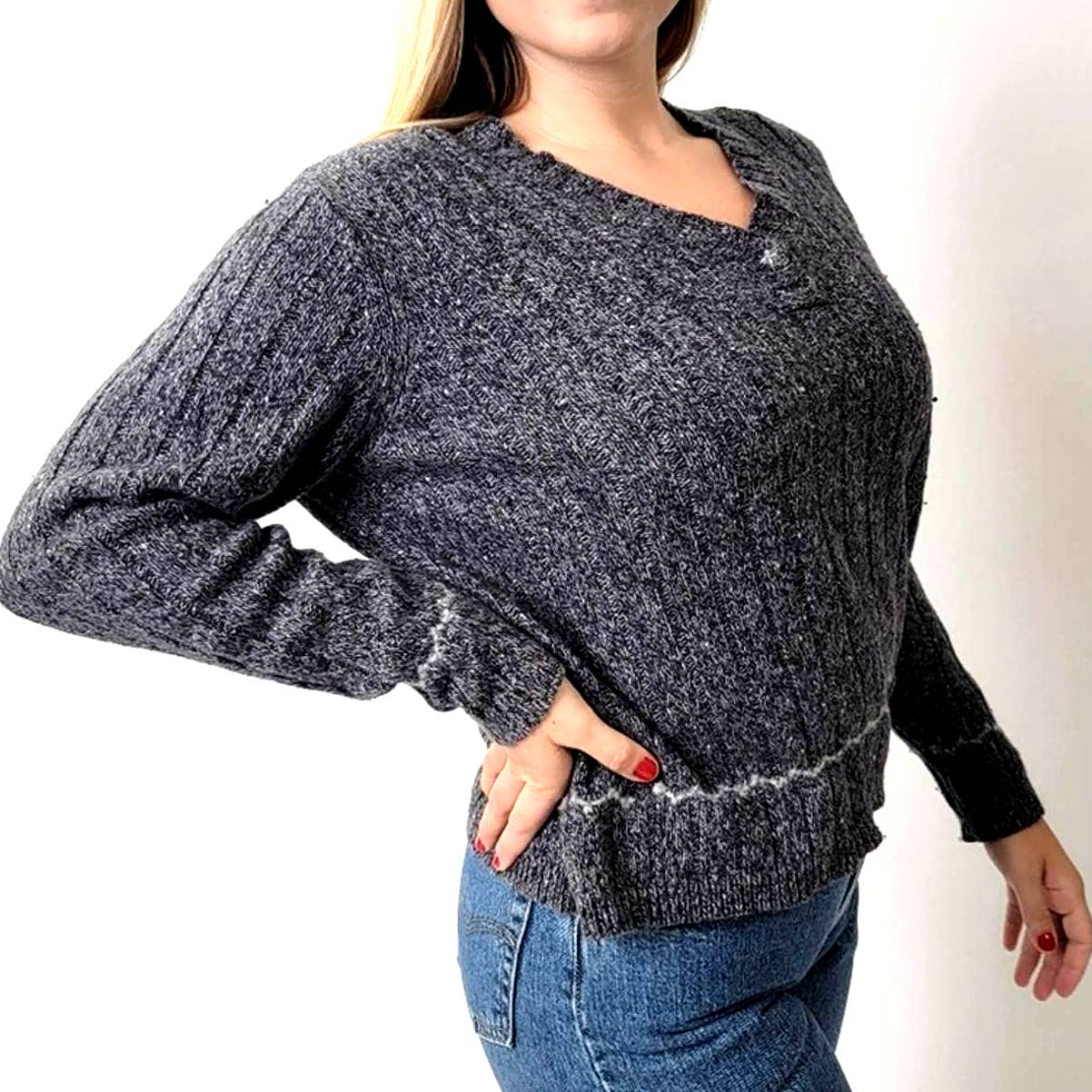 Woolrich Ribbed Deep Gray Cable Knit V-Neck Sweater - L
