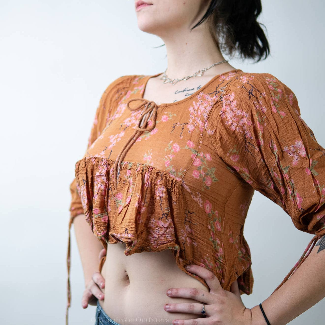 Like New Urban Outfitters Floral Crop Top - M