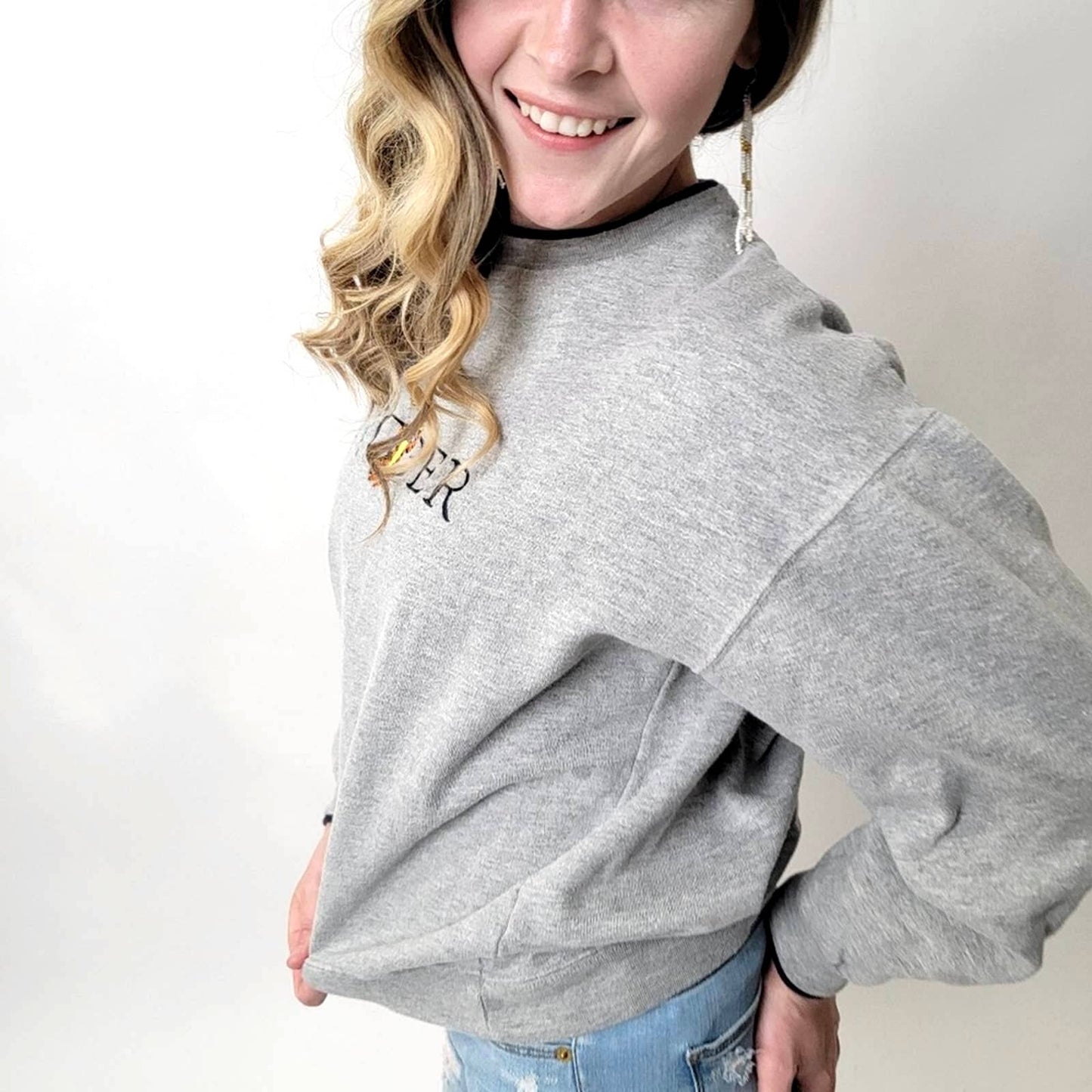 Vintage 1990s Tigger Sweatshirt