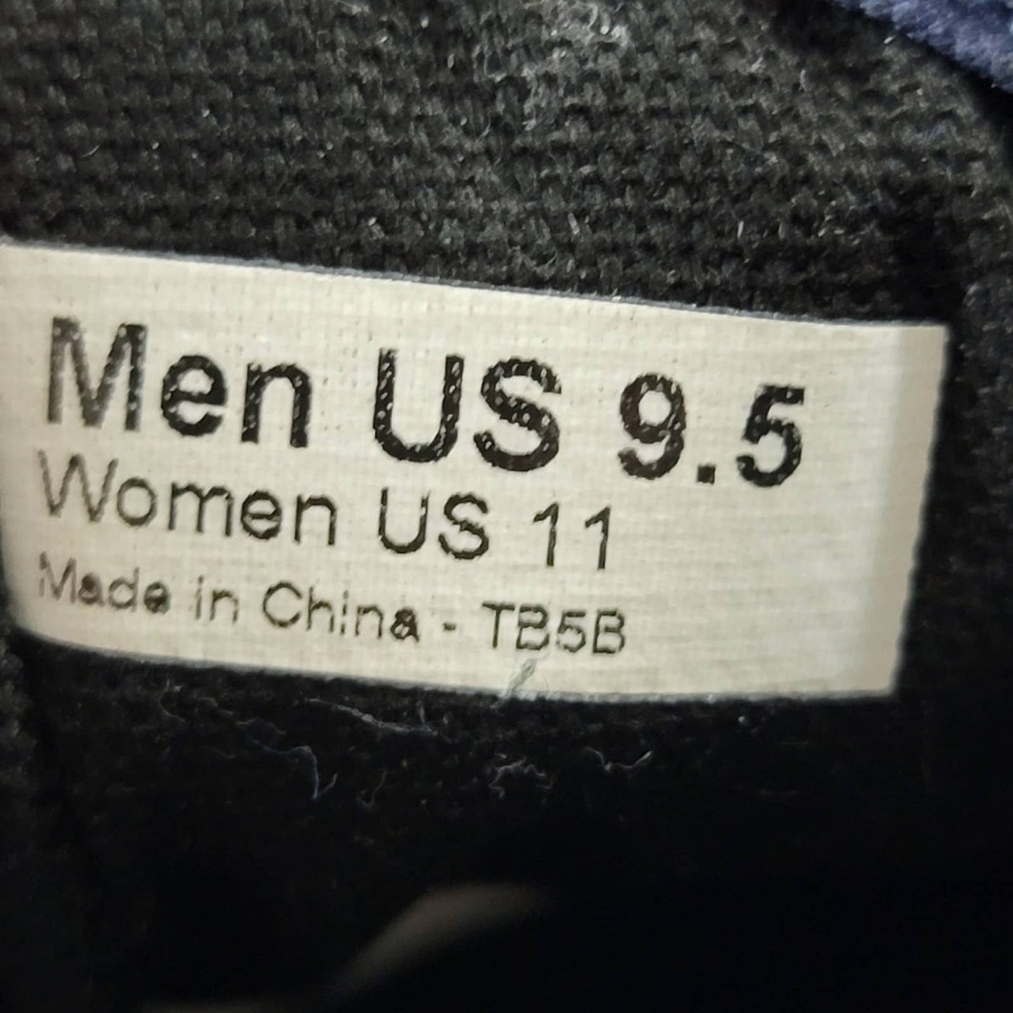 Vans Atwood Classic Lace Up Low Top Sneakers - 9.5/11