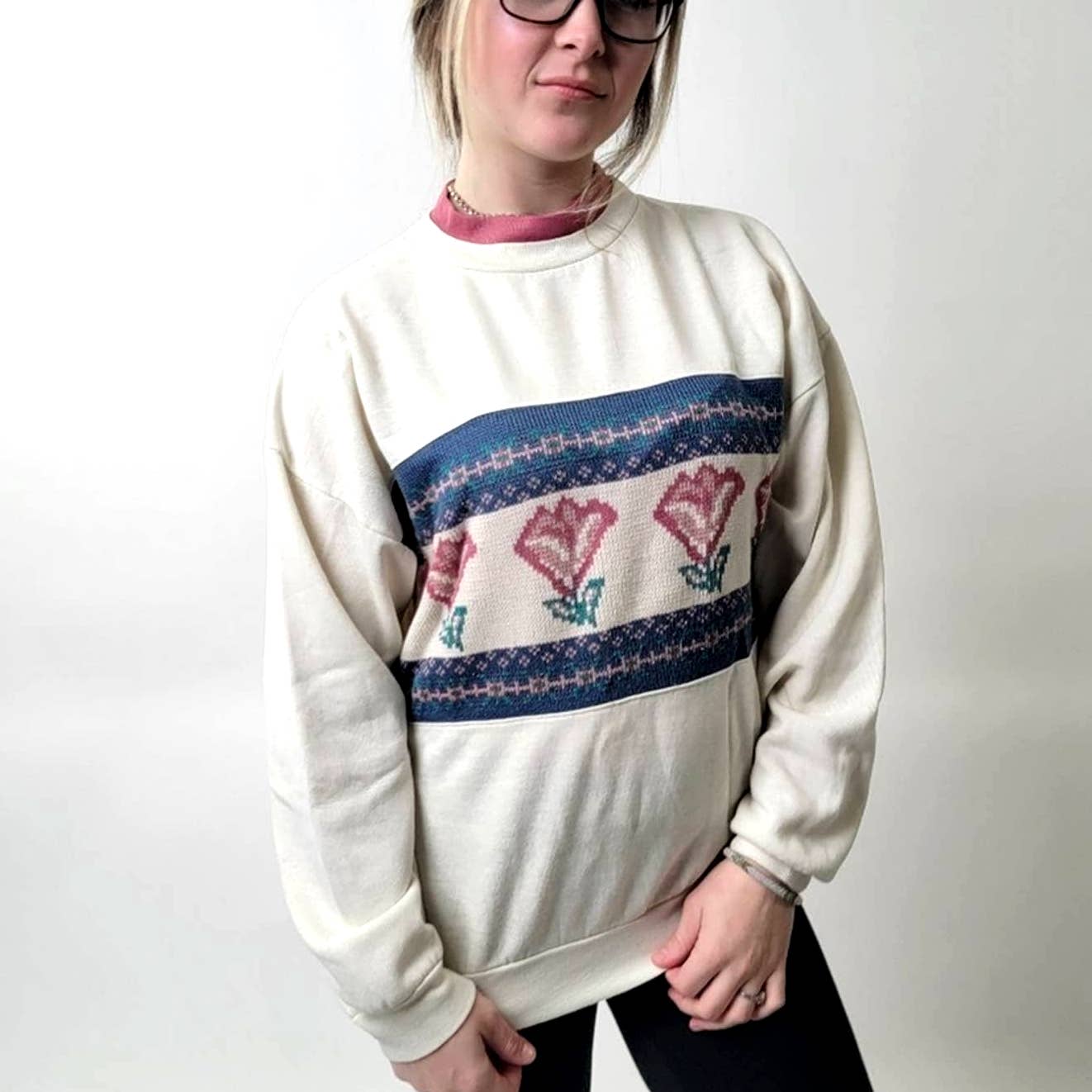 Vintage 90s Floral Cottagecore Chunky Knit Sweatshirt - S