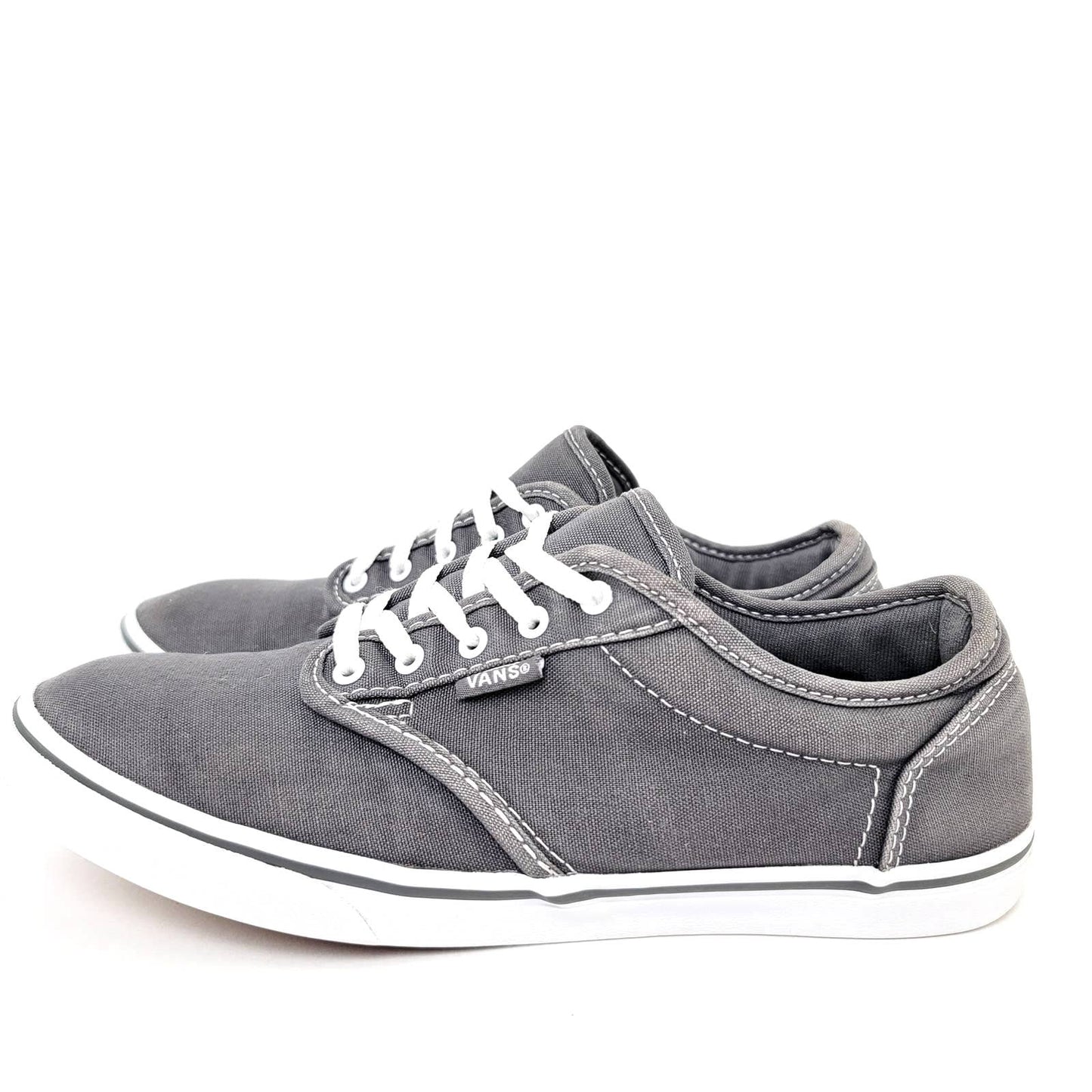 Vans Atwood Classic Lace Up Low Top Sneakers - 7